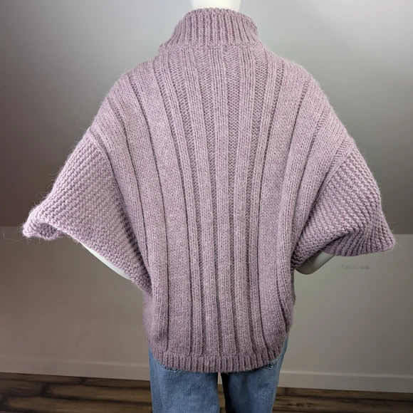 Italian Made Alpaca Blend Cable Knit Batwing Turtleneck, Size Medium - Picture 6 of 10
